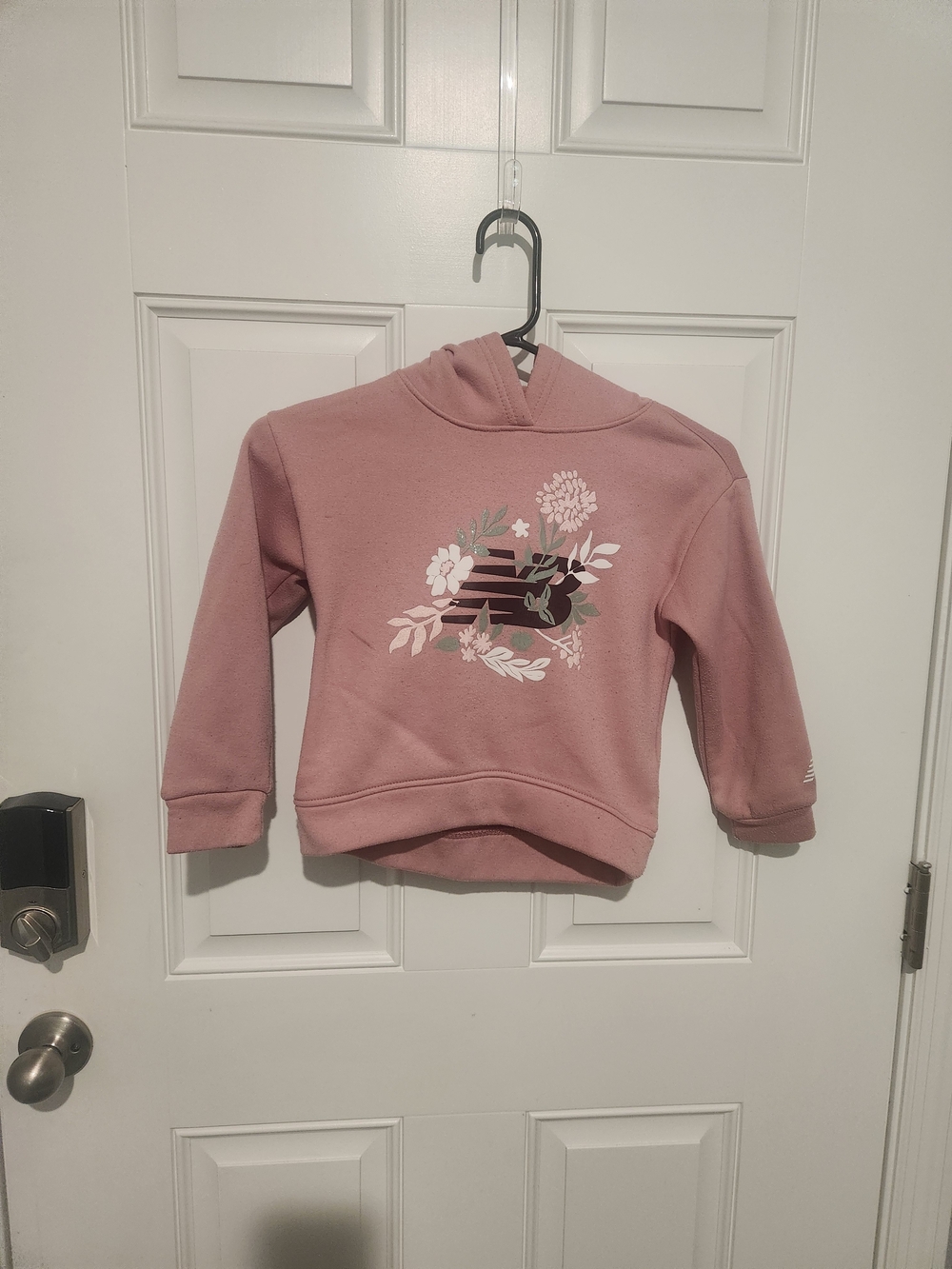 New Balance Girls Pink Fleece Pullover Hoodie Floral Logo Long Sleeve Size M